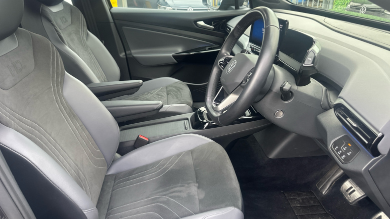 Volkswagen ID.4 109kW Life Pure 52kWh 5dr Auto Electric Estate